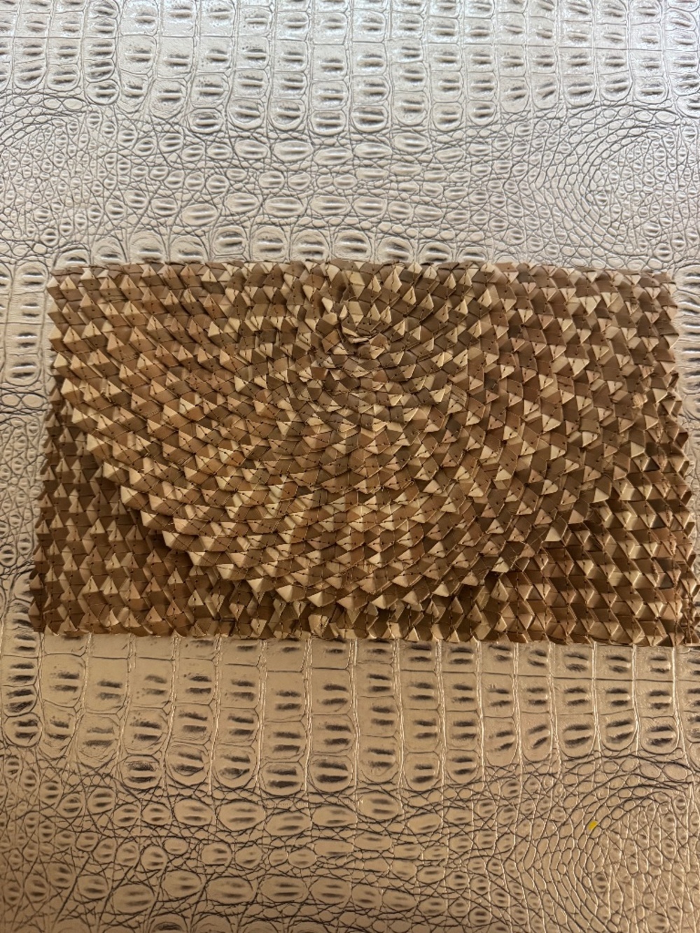 Woven clutch
